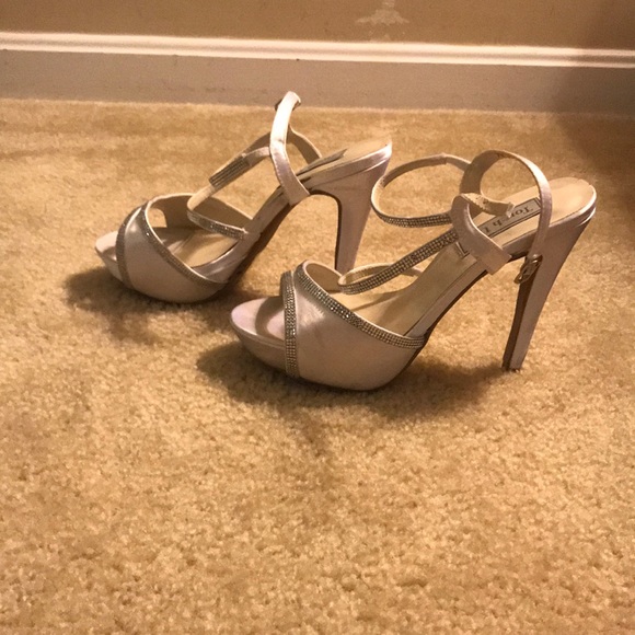 White and silver rhinestones 4” heels: Touch Ups 7 - Picture 3 of 8